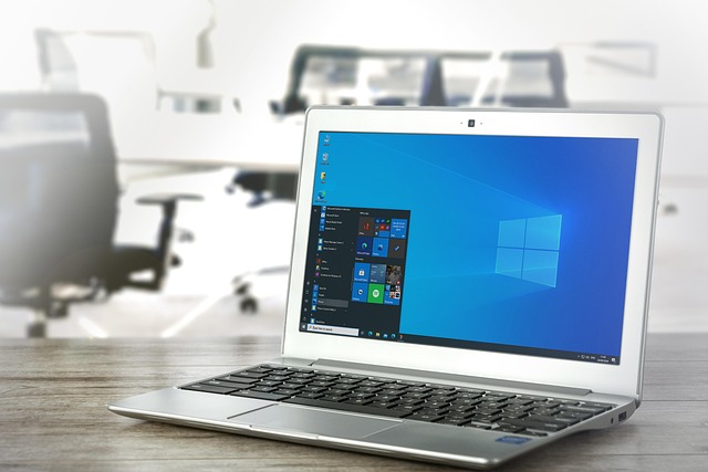 Using the Quick Access Toolbar
